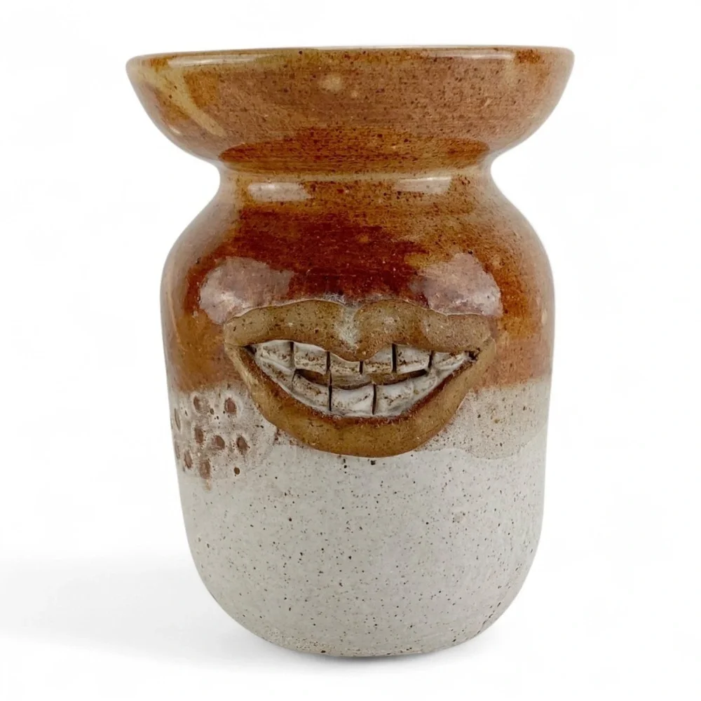 Ceramic Stoneware Figural Mouth & Teeth Toothbrush Holder Pottery - Picture 1 of 6
